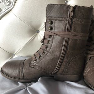 Rampage combat boots